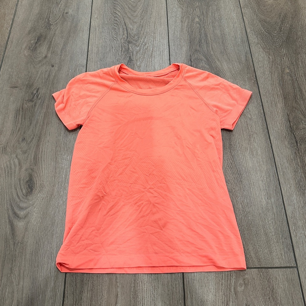 Salmon pink Lulu lemon tank top